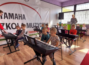 Zajęcia instrumentalno- muzyczne dla dzieci z grupy III