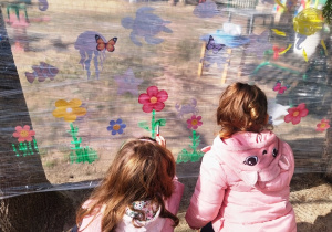 Malowanie na folii stretch